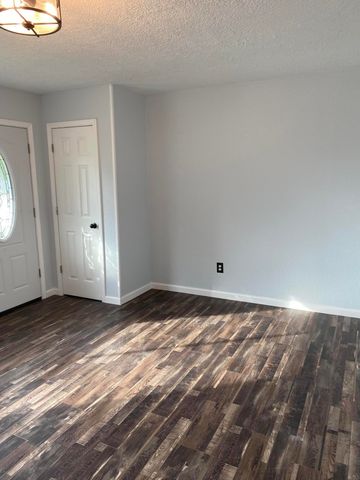 508 Hickory St, New Llano, LA 71461