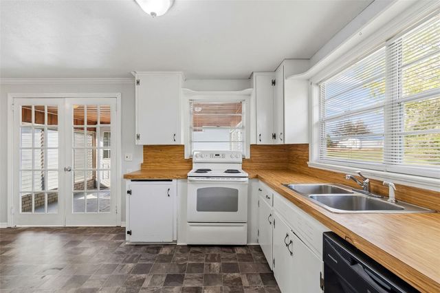 36841 CONLEY STREET, Zephyrhills, FL 33541