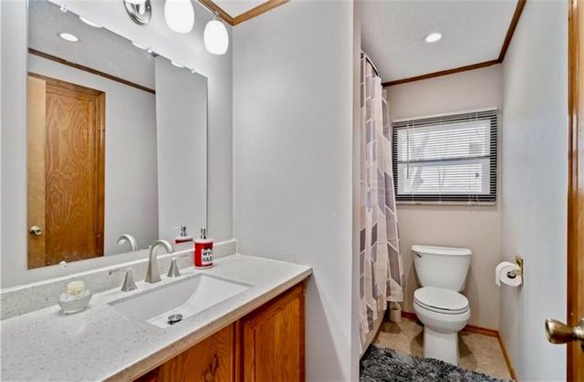 2675 W 215th Street, Bucyrus, KS 66013