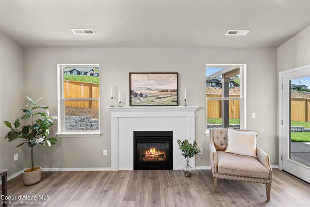 1544 N McKelvy Ln, Post Falls, ID 83854