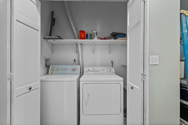 137 L St 1, Boston, MA 02127