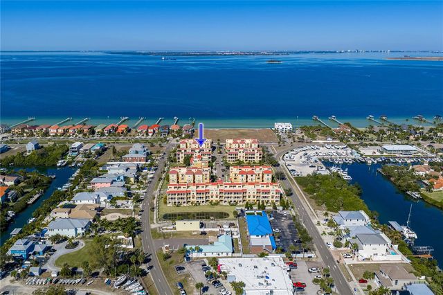 6411 MAYRA SHORES LANE, Apollo Beach, FL 33572