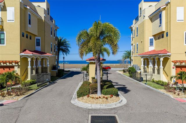 6411 MAYRA SHORES LANE, Apollo Beach, FL 33572