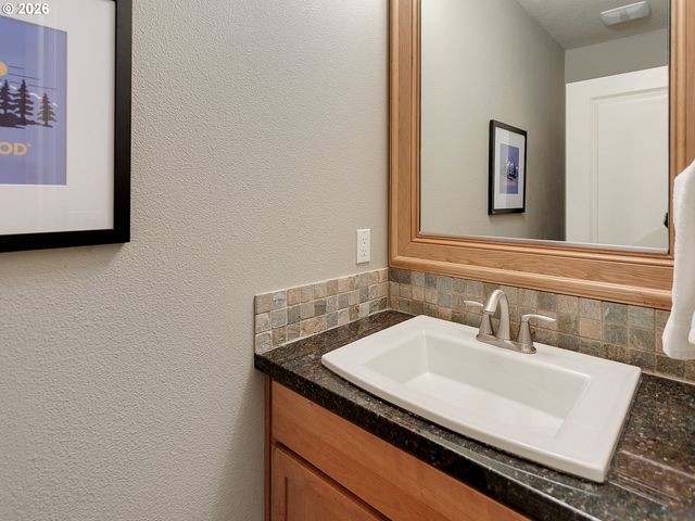 4525 TRILLIUM WOODS, Lake Oswego, OR 97035