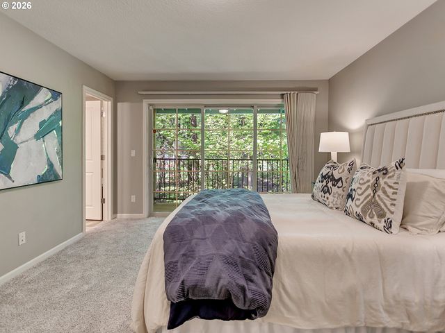 4525 TRILLIUM WOODS, Lake Oswego, OR 97035