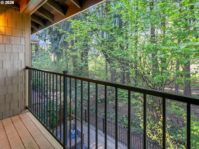 4525 TRILLIUM WOODS, Lake Oswego, OR 97035
