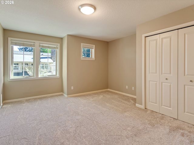 4525 TRILLIUM WOODS, Lake Oswego, OR 97035