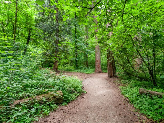 4525 TRILLIUM WOODS, Lake Oswego, OR 97035