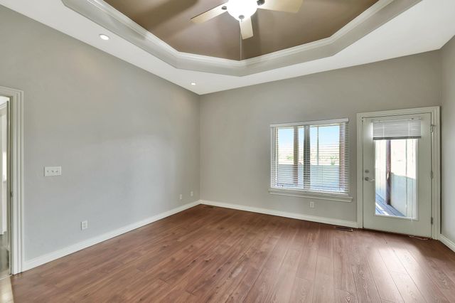 5154 N Athenian Ct, Wichita, KS 67204