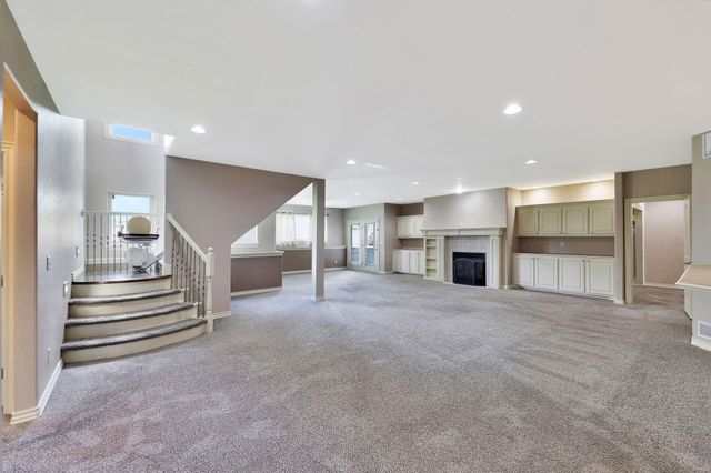 5154 N Athenian Ct, Wichita, KS 67204