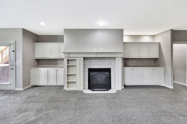 5154 N Athenian Ct, Wichita, KS 67204