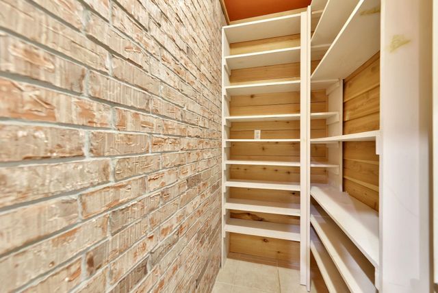 5154 N Athenian Ct, Wichita, KS 67204