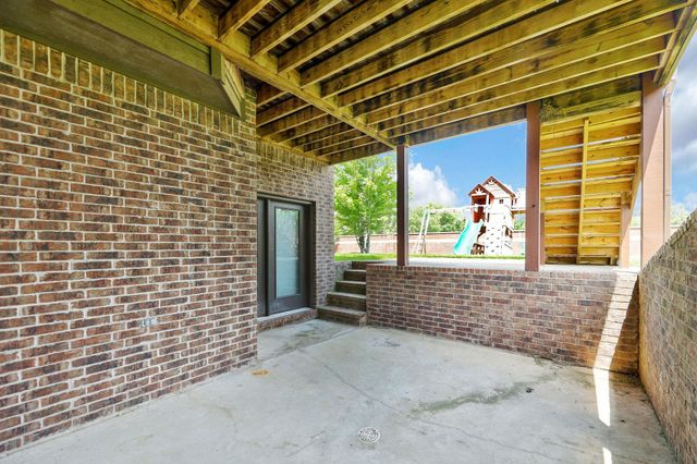 5154 N Athenian Ct, Wichita, KS 67204