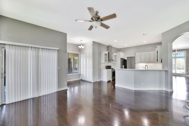 5154 N Athenian Ct, Wichita, KS 67204