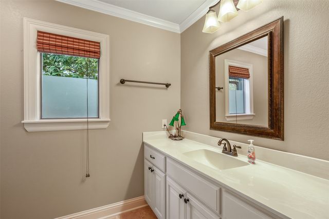 1638 Tanglewood Drive E, Hideaway, TX 75771