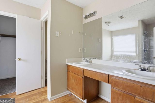 1660 Creek Crossing SE, Conyers, GA 30094