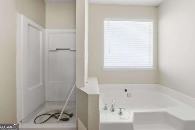 1660 Creek Crossing SE, Conyers, GA 30094