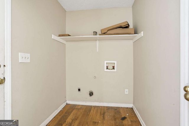 1660 Creek Crossing SE, Conyers, GA 30094