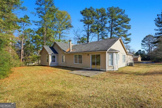 1660 Creek Crossing SE, Conyers, GA 30094