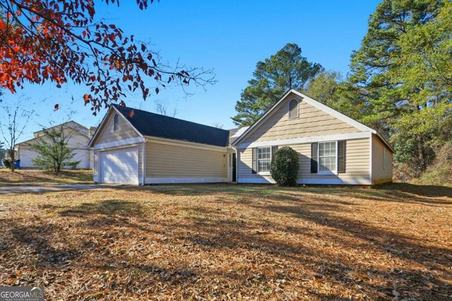 1660 Creek Crossing SE, Conyers, GA 30094