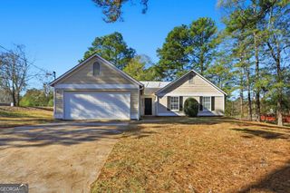 1660 Creek Crossing SE, Conyers, GA 30094