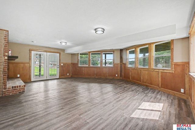 8827 Verdon Circle, Plattsmouth, NE 68048