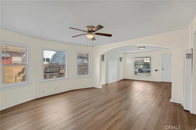 2947 West Boulevard, Los Angeles, CA 90016