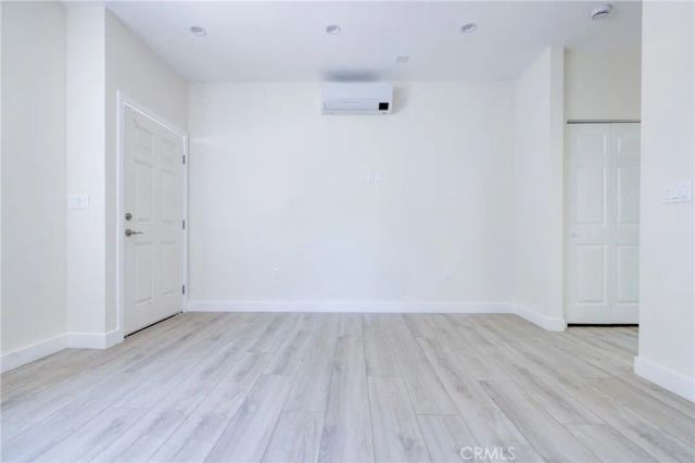 2947 West Boulevard, Los Angeles, CA 90016