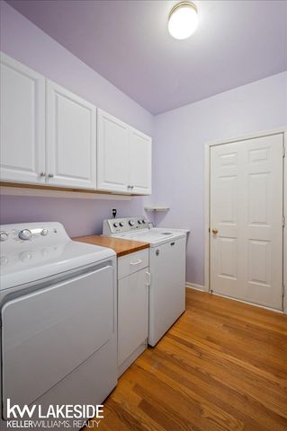 40757 Saint Louis Drive, Clinton Township, MI 48038