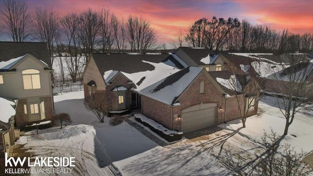 40757 Saint Louis Drive, Clinton Township, MI 48038