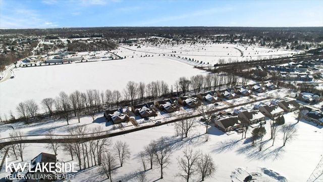 40757 Saint Louis Drive, Clinton Township, MI 48038