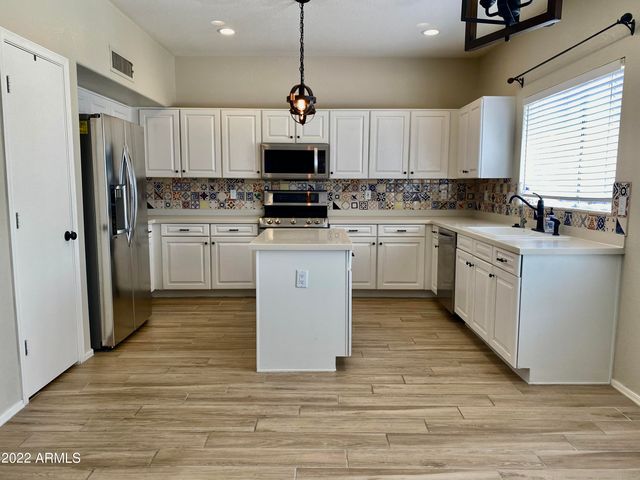 3551 S LARKSPUR Way, Chandler, AZ 85248