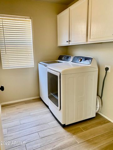 3551 S LARKSPUR Way, Chandler, AZ 85248