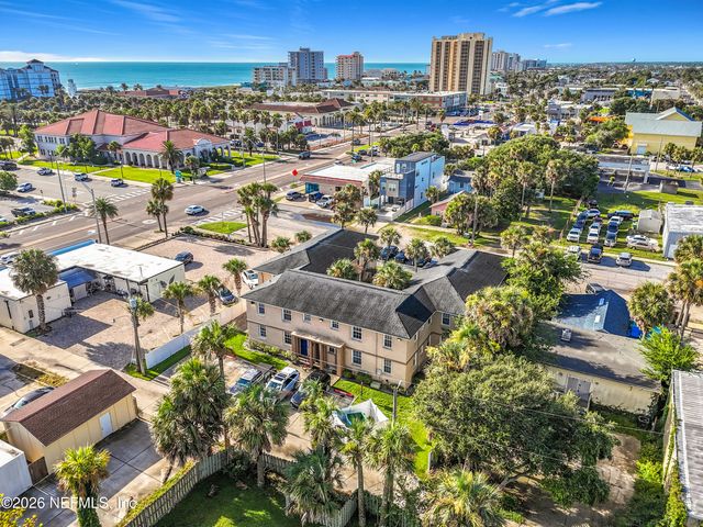 319 1ST Avenue 2-D, Jacksonville Beach, FL 32250