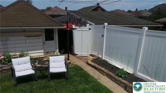 1935 Fairview Avenue, Wilson Boro, PA 18042