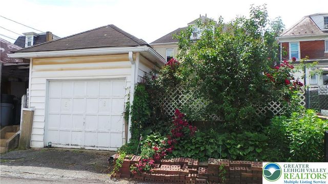 1935 Fairview Avenue, Wilson Boro, PA 18042