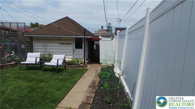 1935 Fairview Avenue, Wilson Boro, PA 18042