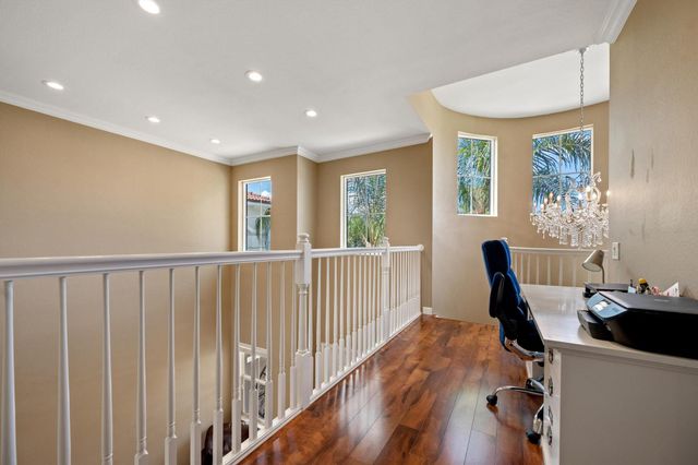 10638 Old Hammock Way, Wellington, FL 33414