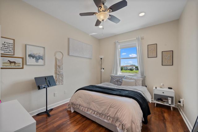 10638 Old Hammock Way, Wellington, FL 33414