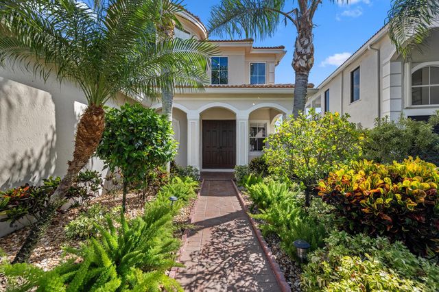 10638 Old Hammock Way, Wellington, FL 33414