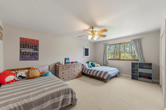 2135 Oak Hill Drive, Lisle, IL 60532