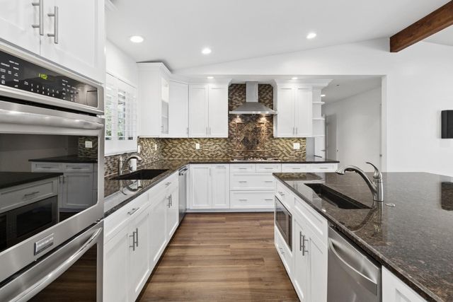 6330 Morgan Pl, Loomis, CA 95650