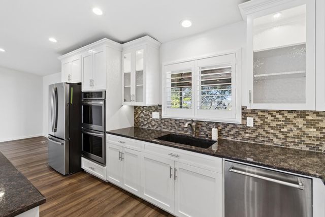 6330 Morgan Pl, Loomis, CA 95650