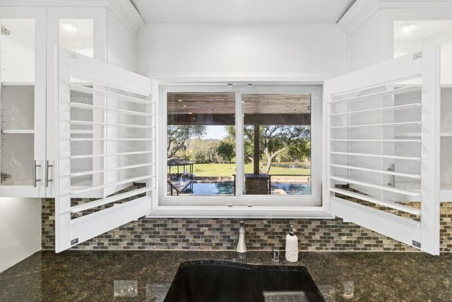 6330 Morgan Pl, Loomis, CA 95650