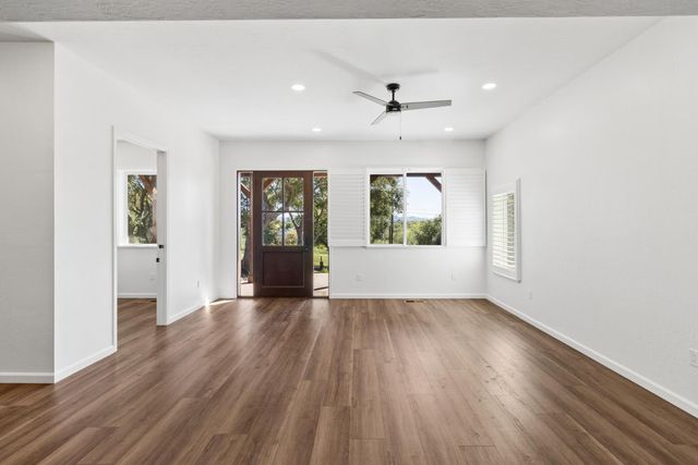 6330 Morgan Pl, Loomis, CA 95650