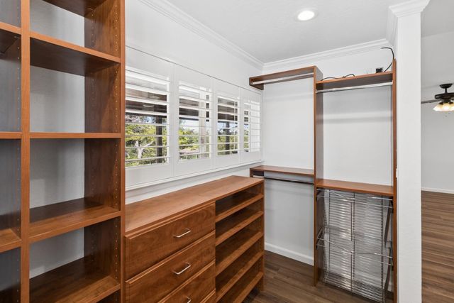 6330 Morgan Pl, Loomis, CA 95650