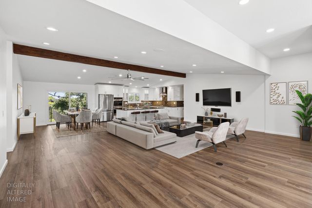 6330 Morgan Pl, Loomis, CA 95650