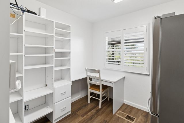 6330 Morgan Pl, Loomis, CA 95650