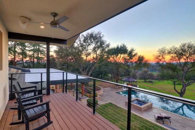 6330 Morgan Pl, Loomis, CA 95650