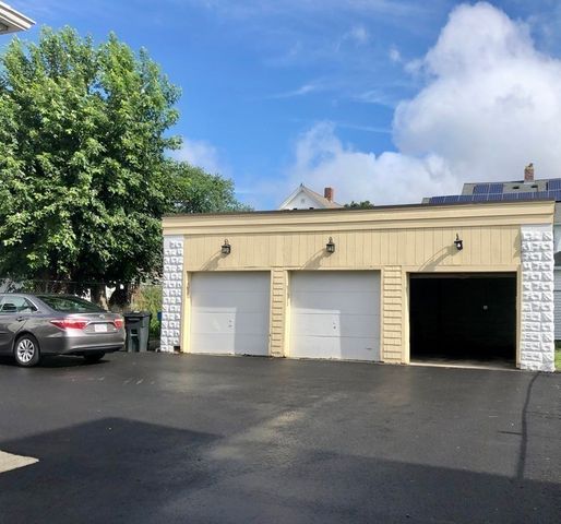 262 Brown St 2, Waltham, MA 02453